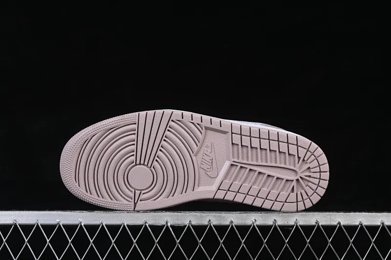 All categories Air Jordan Jordan series basketball shoes Air Jordan 1 Low Air Jordan 1 Low AJ1 Joe 1 rice white powder low-top cultural casual sneakers DC0774-606
